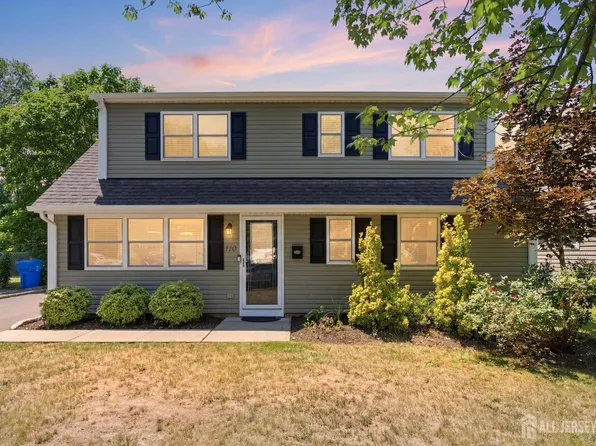 110 W Francis St, Iselin, NJ 08830