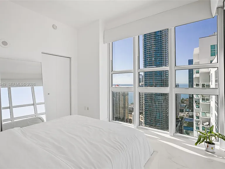 950 Brickell Bay Dr #4101 — Photo 15