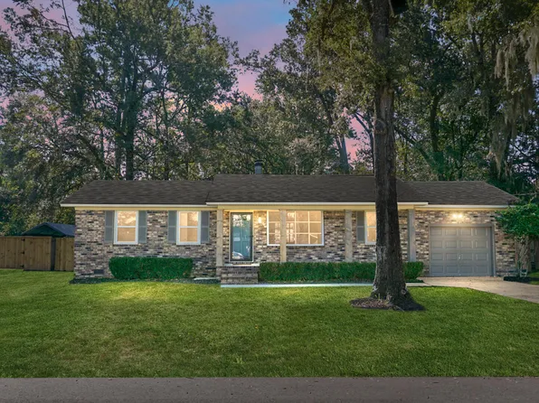 1706 Gum Ave, Moncks Corner, SC 29461