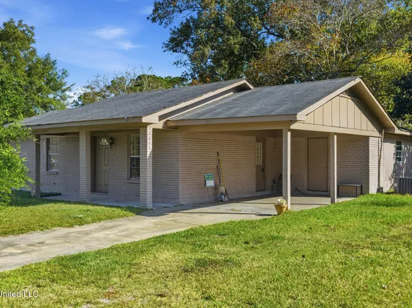 8304 Austeria St, Moss Point, MS 39562