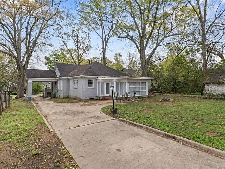 3244 Montezuma Rd — Photo 16