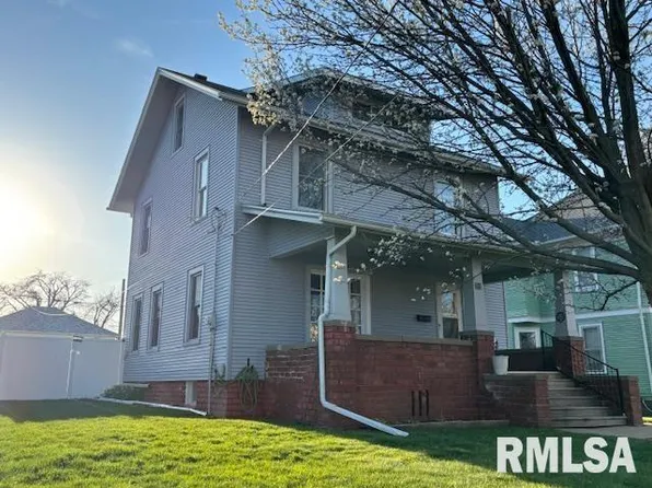 713 Henry St, Kewanee, IL 61443