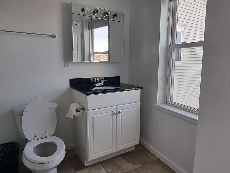 1118 S Charles St #6 — Photo 11