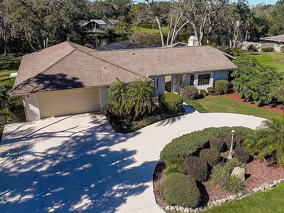 3rd image of 6226 Ravenwood Dr