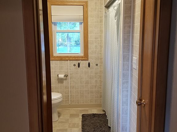 Main Floor Bath