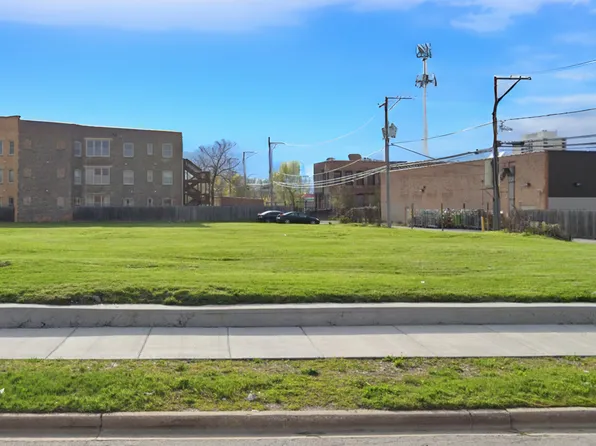 516 E Oakwood Blvd, Chicago, IL 60653