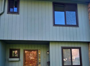 6 Juniper Hill Ct #6, Cromwell, CT 06416