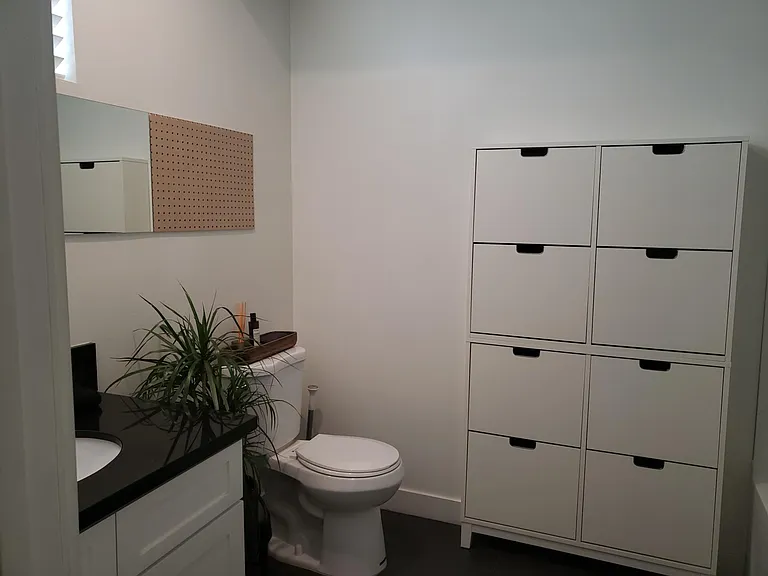 536 N Westmoreland Ave #104 — Photo 16