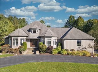 30199 Shaker Blvd, Pepper Pike, OH 44124