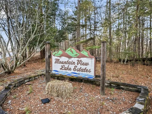 7707 Elm Cir #19-20, Murrayville, GA 30564