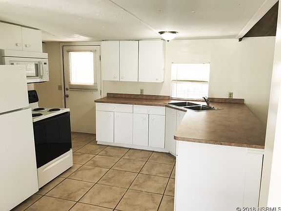 5th image of 1213 Sparton Ave