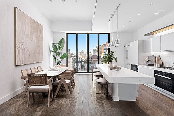 1st image of 11 Greene St #6C