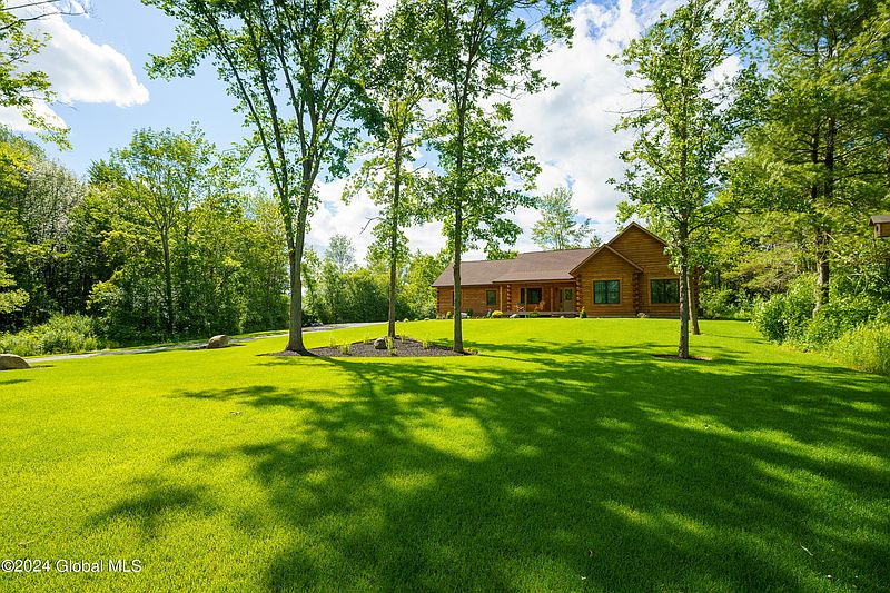5th image of 464 Brownell Road
