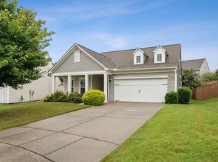 2408 Fiddich Ln, Fuquay Varina, NC 27526