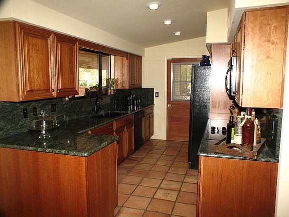 3rd image of 5631 N Bonita Dr