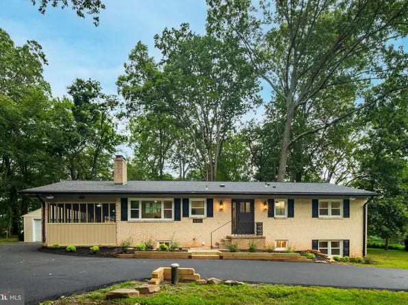 16480 Ed Warfield Rd, Woodbine, MD 21797