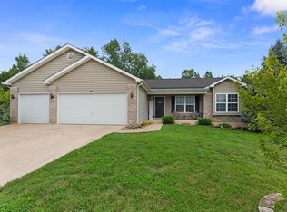185 Cuivre River Dr, Troy, MO 63379