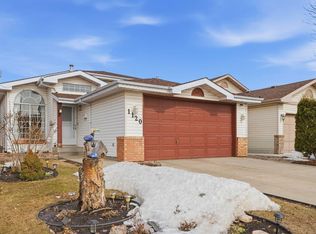 1120 Kane Wynd NW, Edmonton, AB T6L 6T6