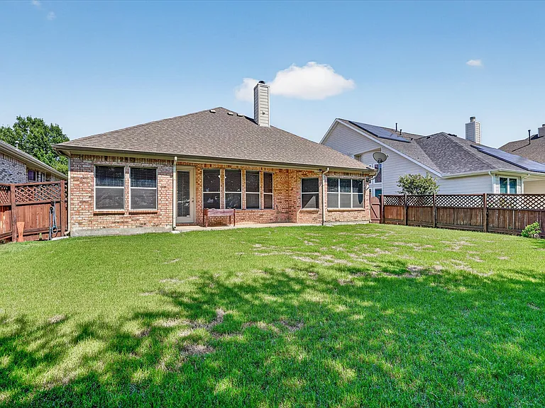 11823 Eden Ln — Photo 23