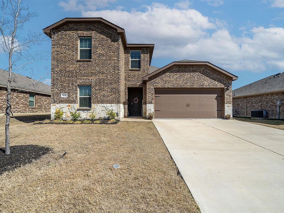 1st image of 813 Cottonwood Way