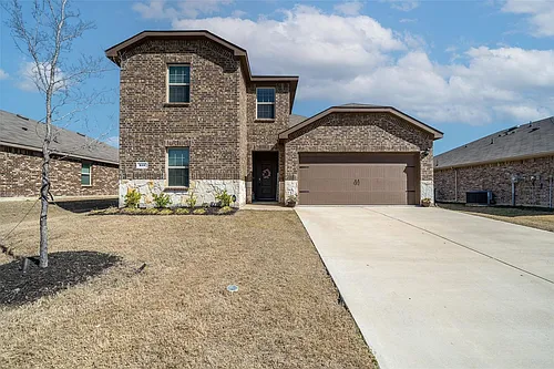 813 Cottonwood Way Photo 1