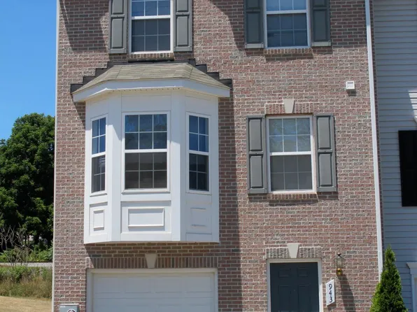 943 Monet Dr, Hagerstown, MD 21740