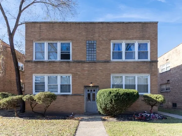 8914 La Crosse Ave #2S, Skokie, IL 60077