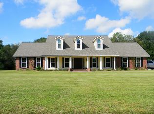 119 Countryside Dr, Youngsville, LA 70592