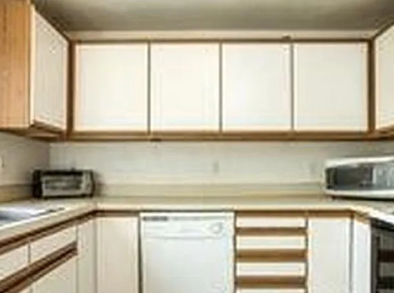416 22nd Ave SW #416 — Photo 9