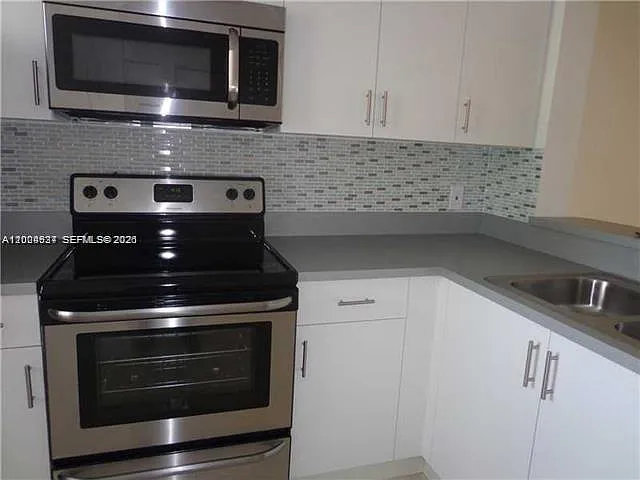 5200 NW 31st Ave #214 — Photo 4