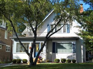 8140 Warren Ave, Wauwatosa, WI 53213