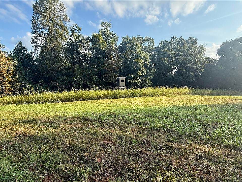 1st image of 800 Leatherwood Rd