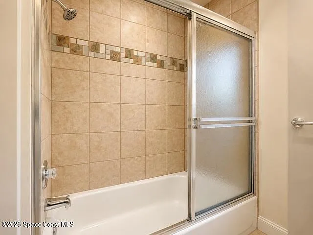 760 Wintergreen Ln — Photo 32