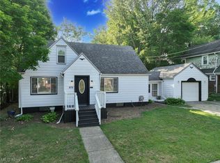 975 Winton Ave, Akron, OH 44320