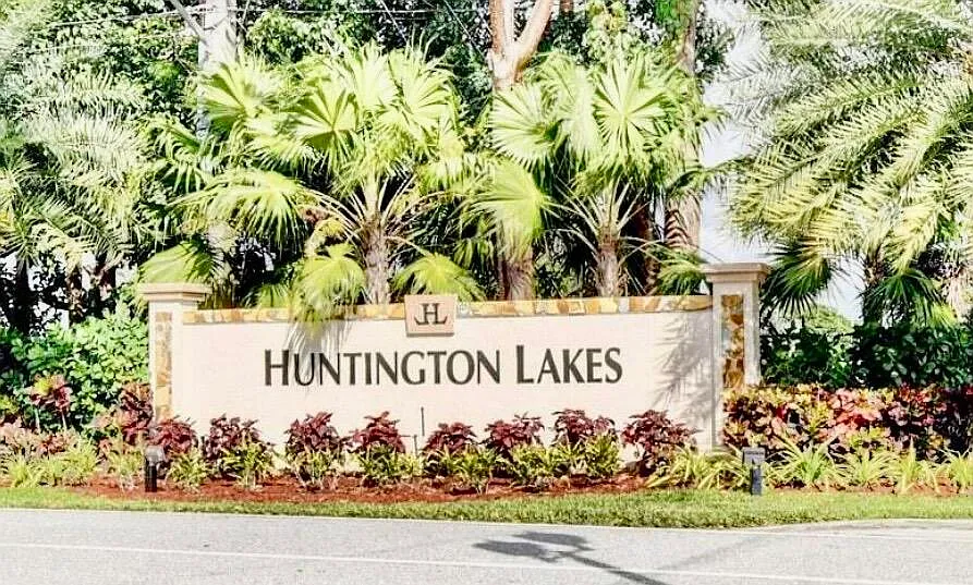 2 bed, 2.0 bath, 1200 sqft, $4,000 — Photo 4