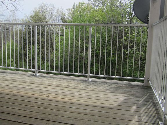 4th image of 301 Fencerail Way #9C