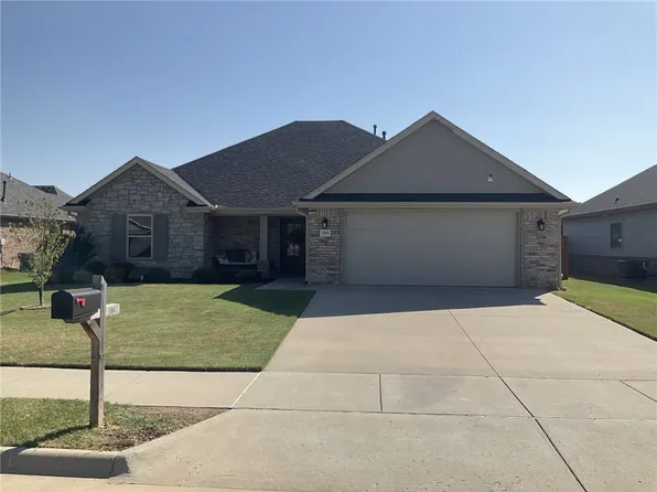 2307 Kathryn Ln, Siloam Springs, AR 72761