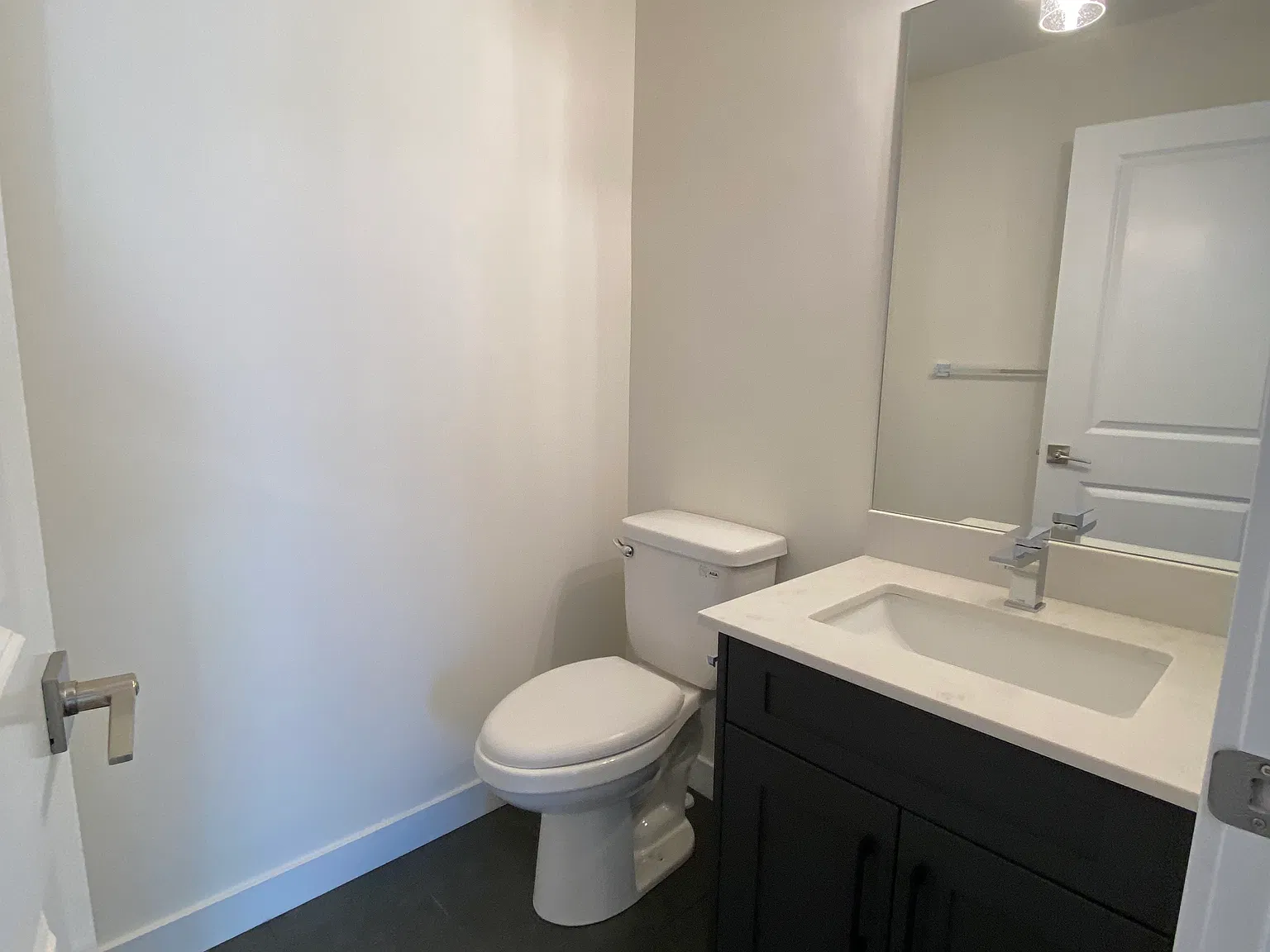 Unit 11 200 Belmont Street SW — Photo 4