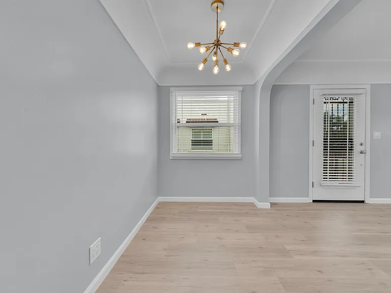 4587 Campus Ave — Photo 13