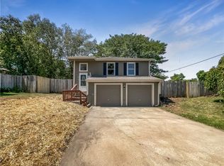 11548 Oak Trafficway, Kansas City, MO 64155
