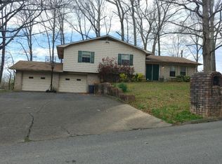 295 Oakwood Cir NE, Cleveland, TN 37312
