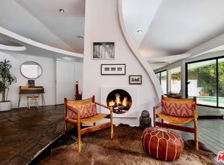 7495 Mulholland Dr, Los Angeles, CA 90046