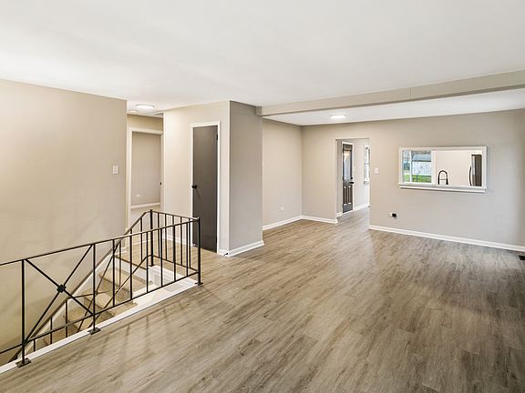 5th image of 2525 223rd St