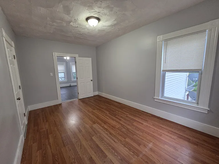 186 Bell St #2 — Photo 15