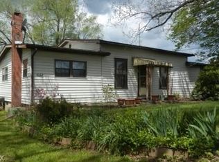 4667 Brandeberry Rd, Coolville, OH 45723