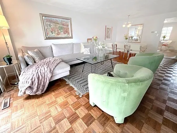 90 Lexington St, Belmont, MA 02478