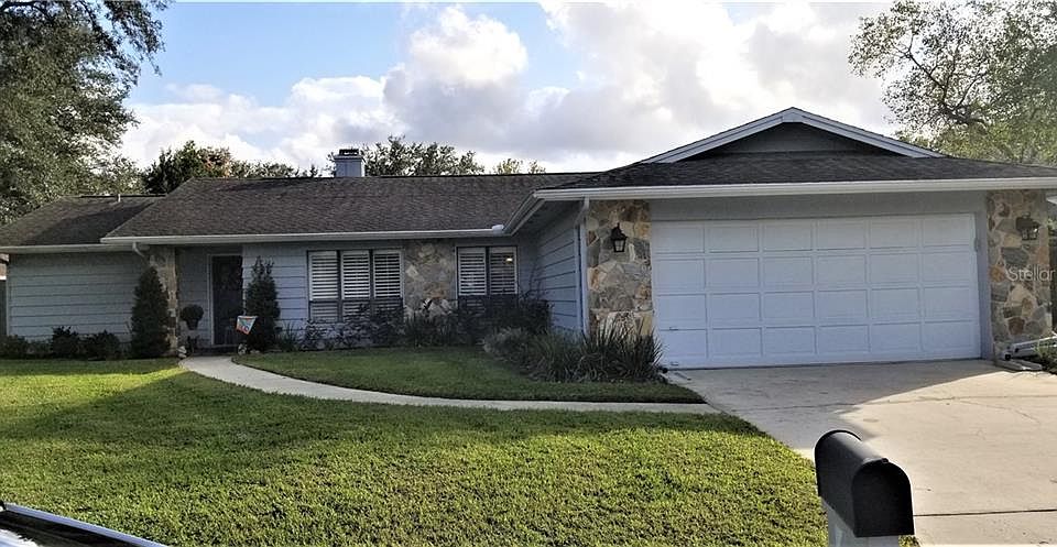 1st image of 103 E Berkshire Cir
