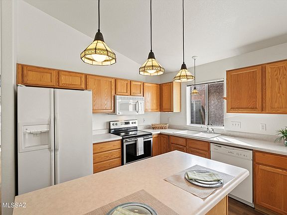 5th image of 3516 W Camino De Urania