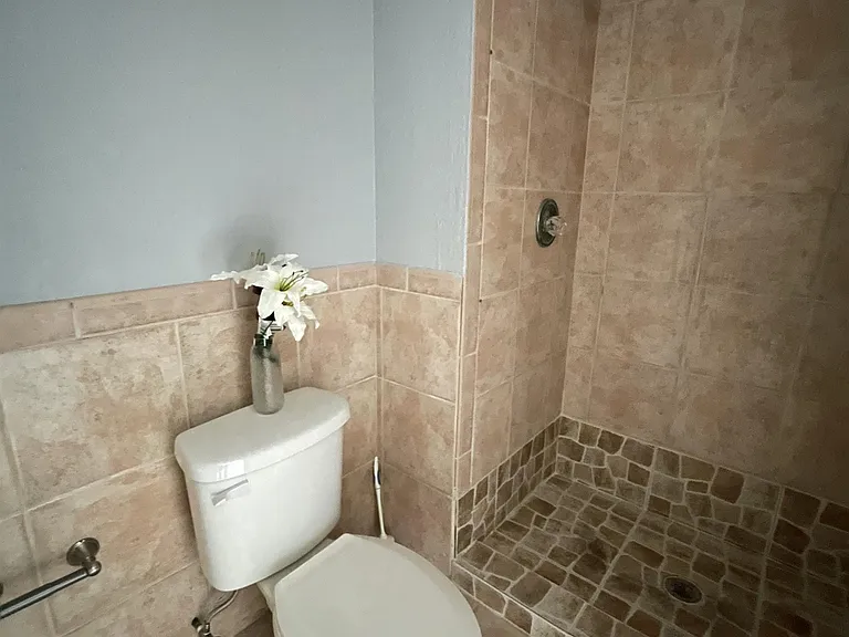 20511 NW 15th Ave #4 — Photo 19