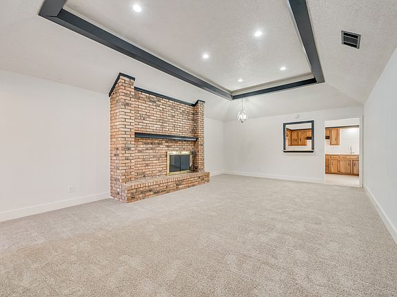 5th image of 2826 Townbluff Dr